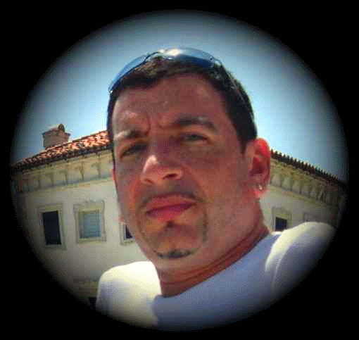 johnsigblu.gif
